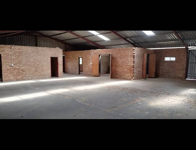 SMALLHOLDING FOR SALE IN SESFONTEIN